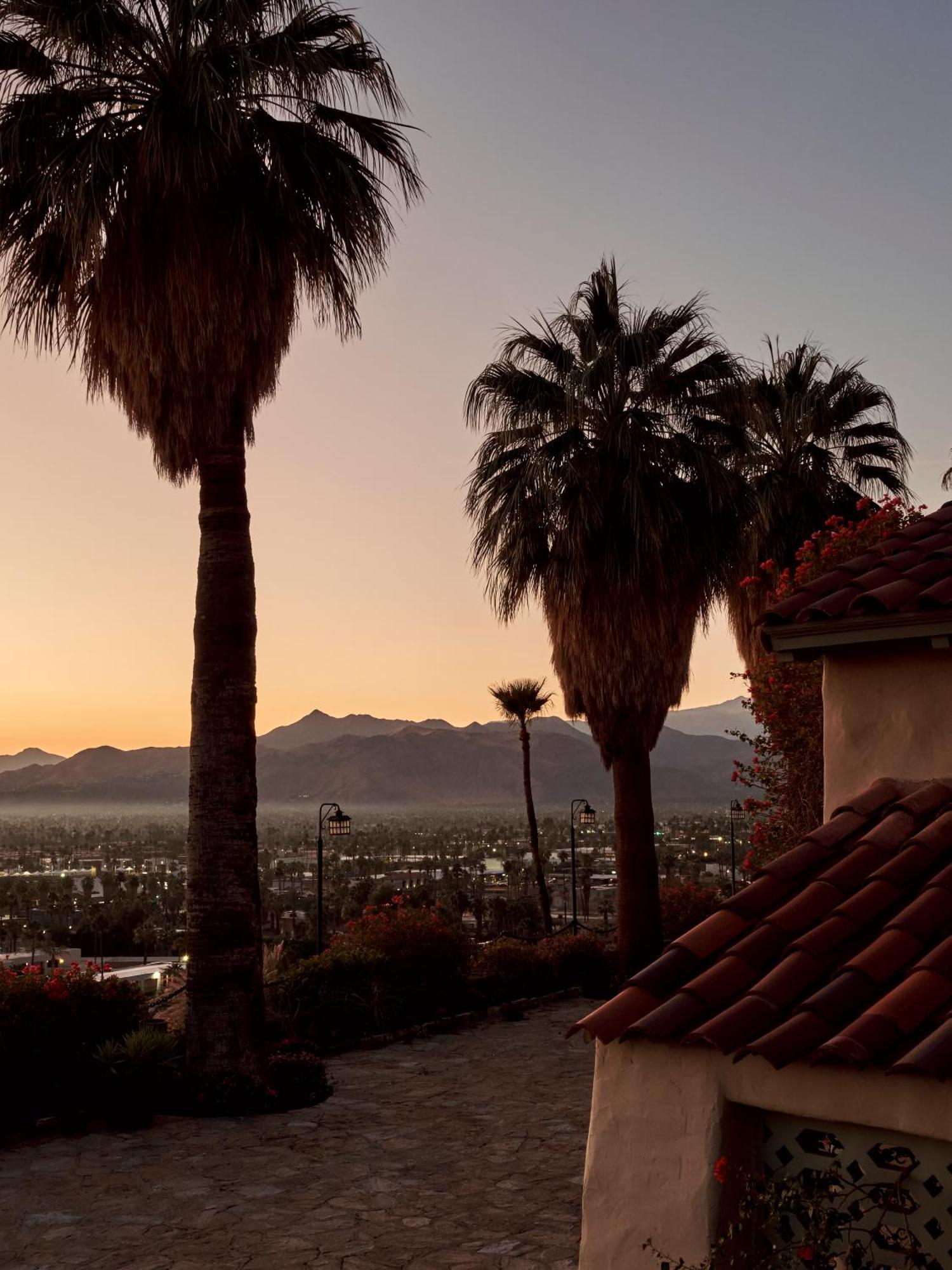 The Willows Palm Springs Exterior photo