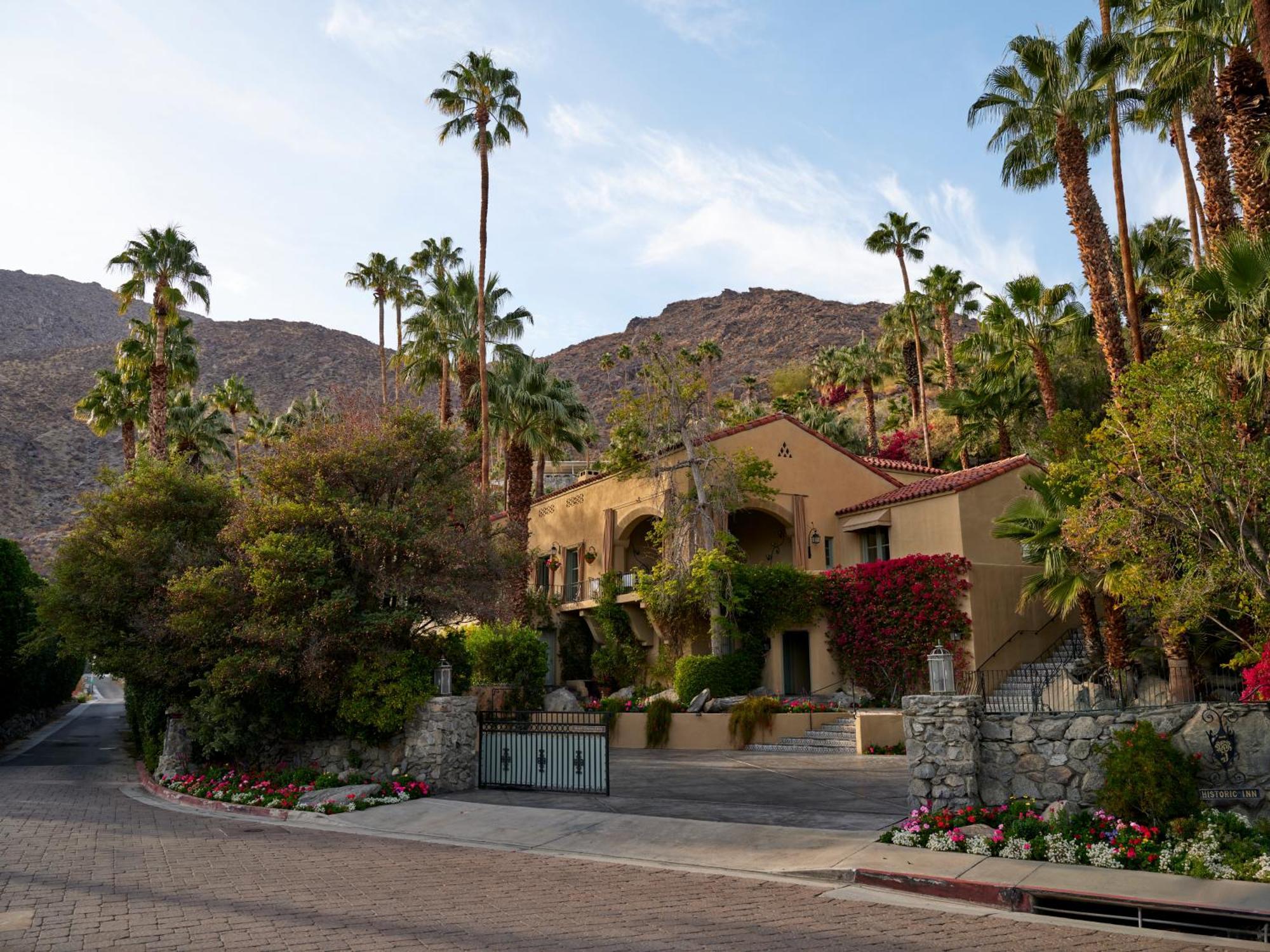 The Willows Historic Inn Palm Springs Exterior photo