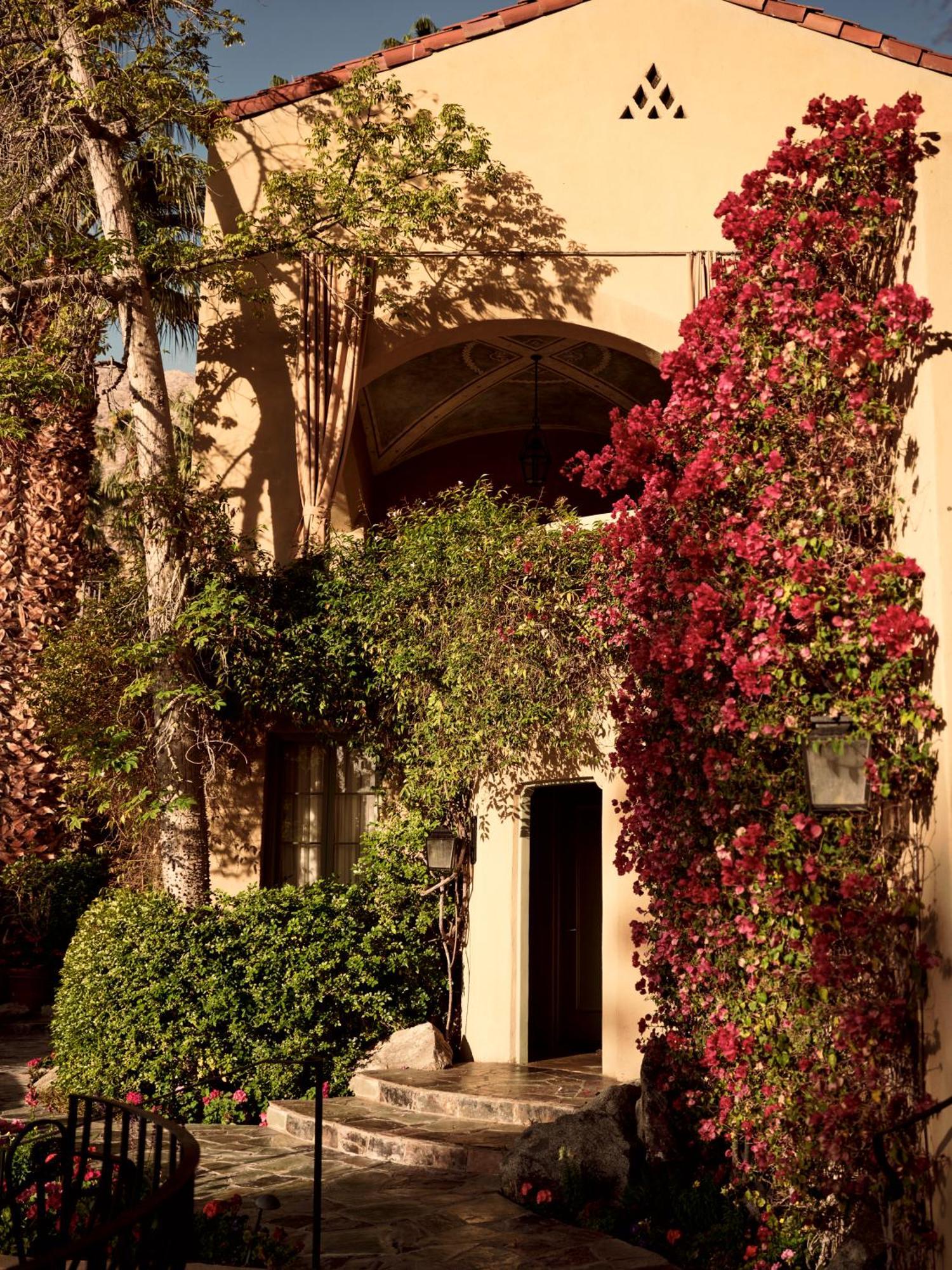 The Willows Historic Inn Palm Springs Exterior photo