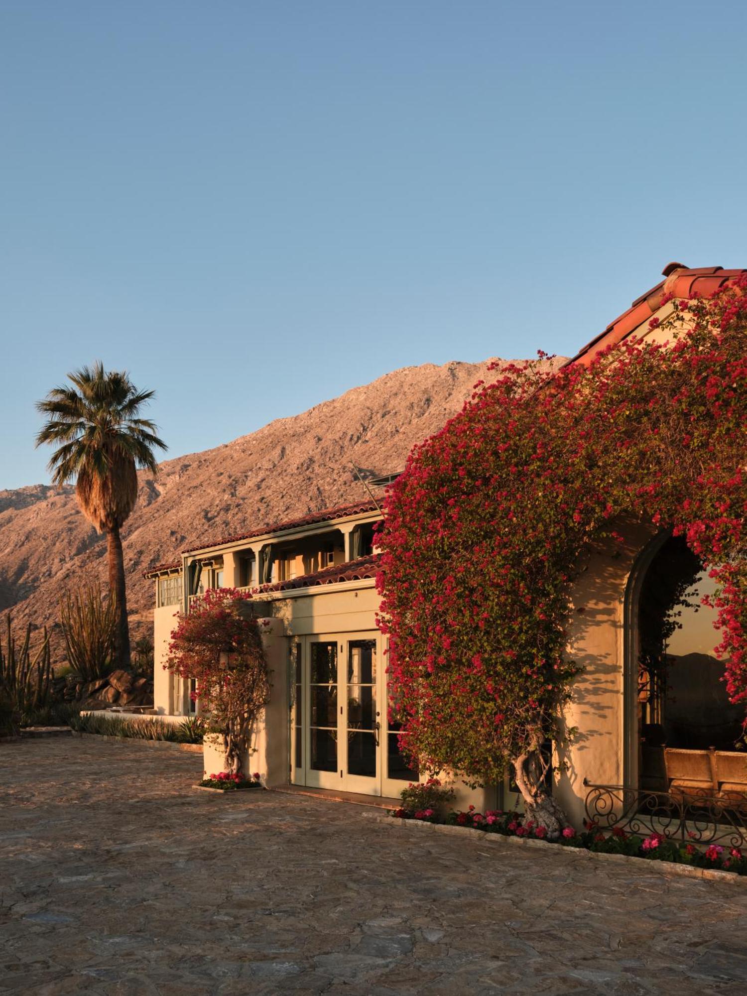 The Willows Historic Inn Palm Springs Exterior photo